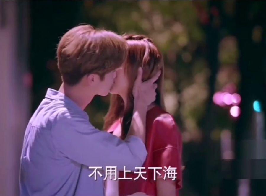 如果你有五百万存银行，光靠利息会过的很好吗？游戏画面