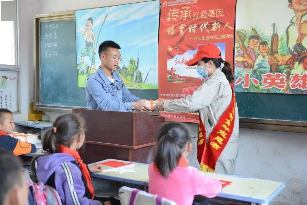 近五年跑回台湾的多位明星，霍建华放弃事业，Ella回台两年，还有谁？游戏画面